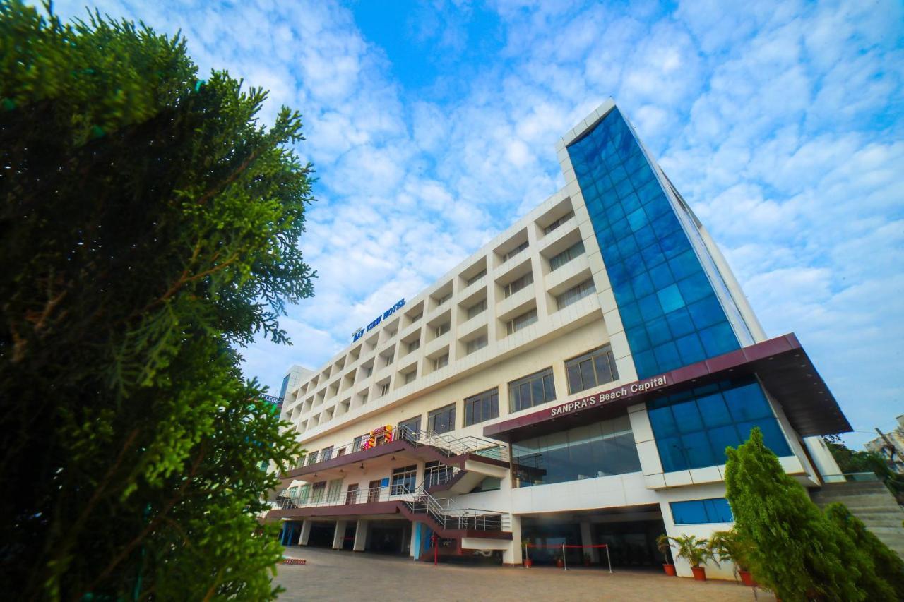 Bay View Hotel Vizag Вішакхапатнам Екстер'єр фото